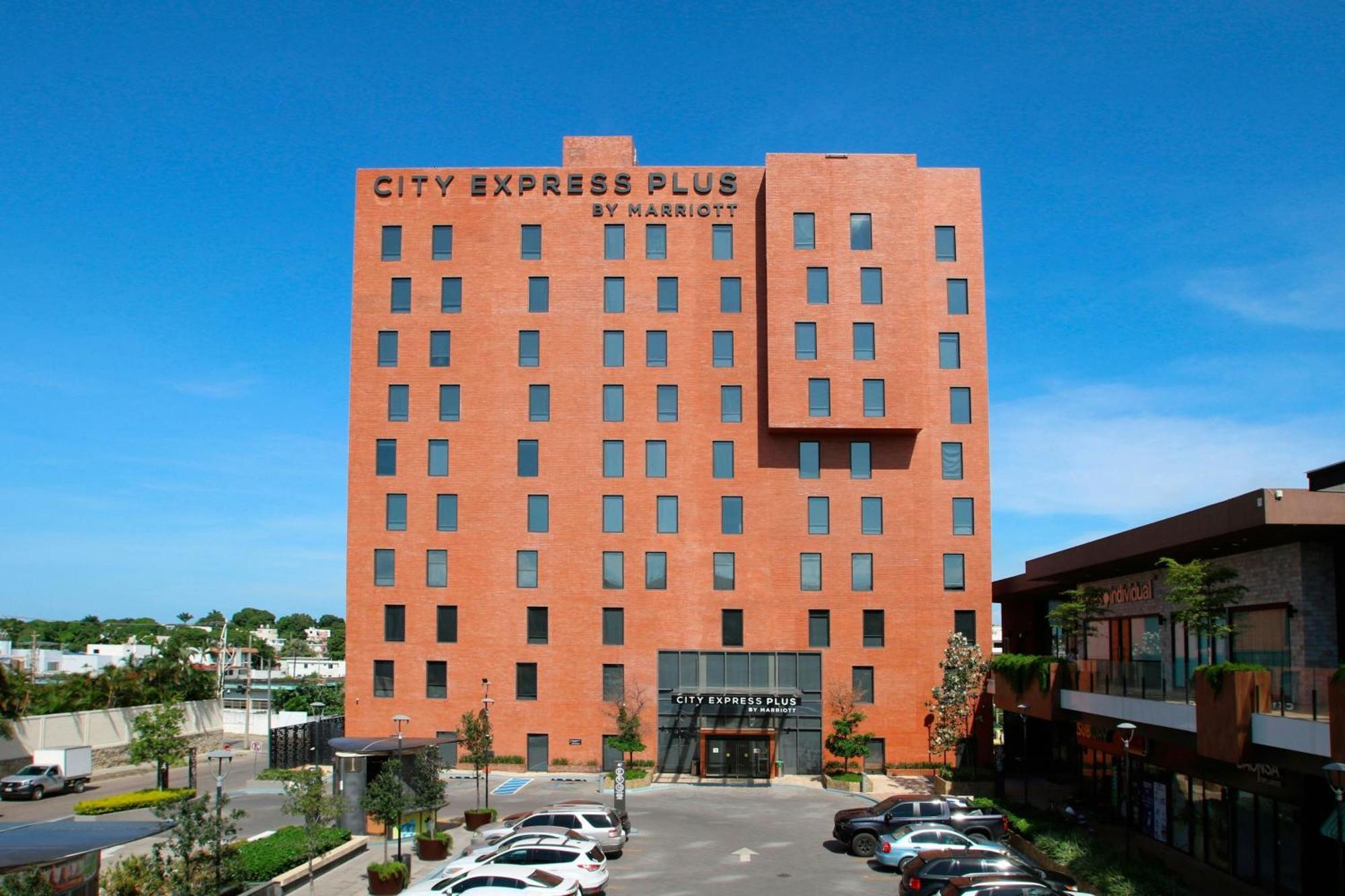 City Express Plus By Marriott Tampico Buitenkant foto